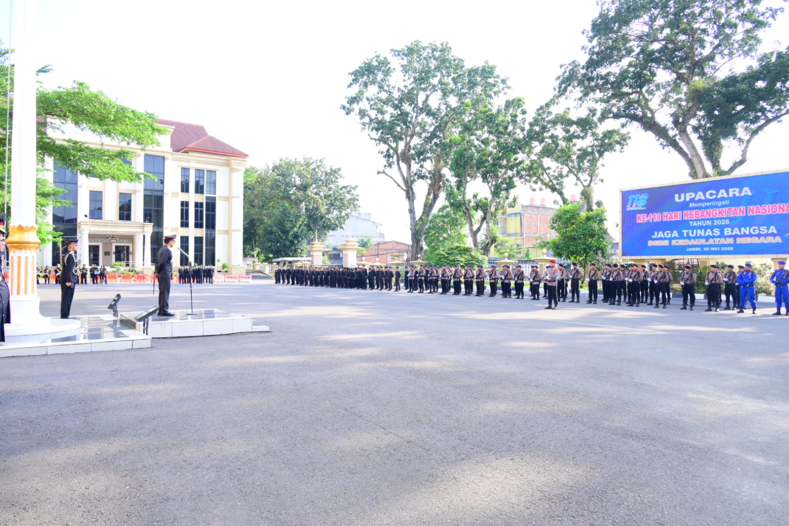 Kapolda Jambi Pimpin Upacara Hari Kebangkitan Nasional 2026, Tegaskan Semangat Persatuan dan Nasionalisme
