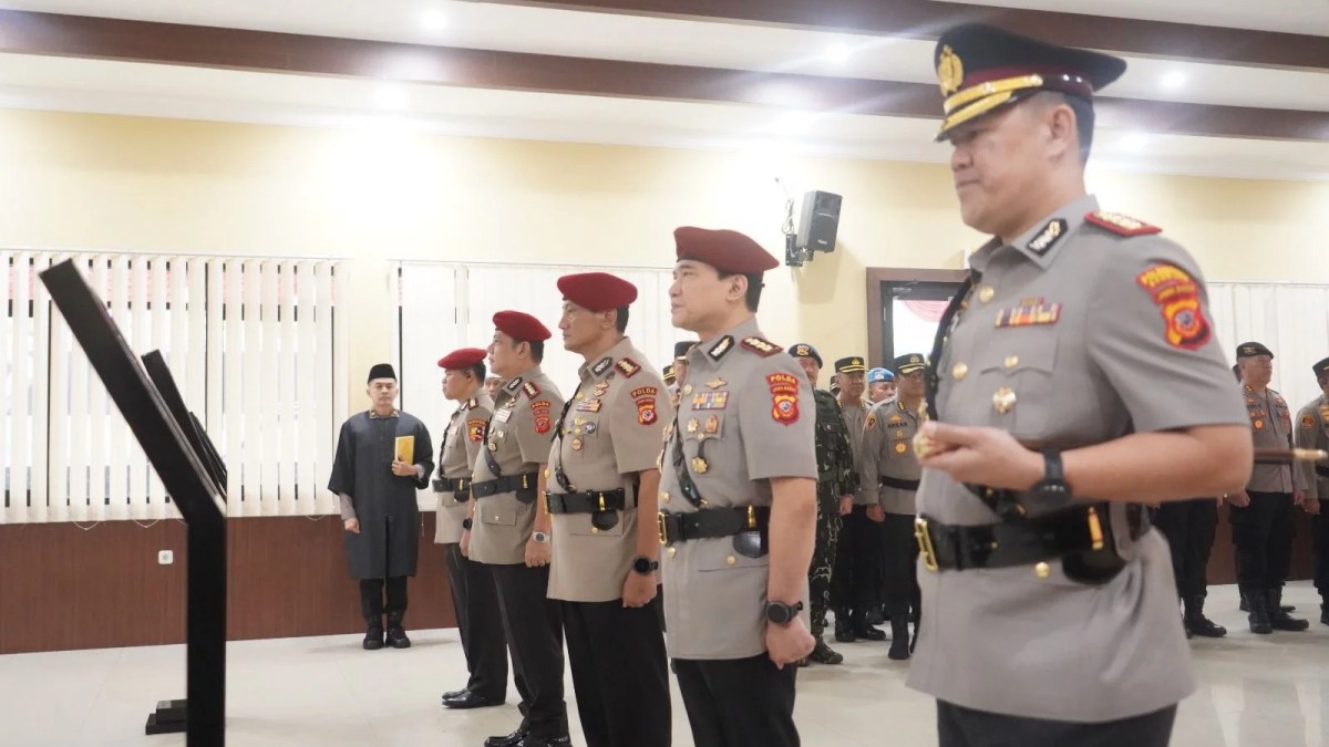 Pimpin Sertijab di Sumedang, Kapolda Jabar Tekankan Profesionalisme dan Regenerasi Polri