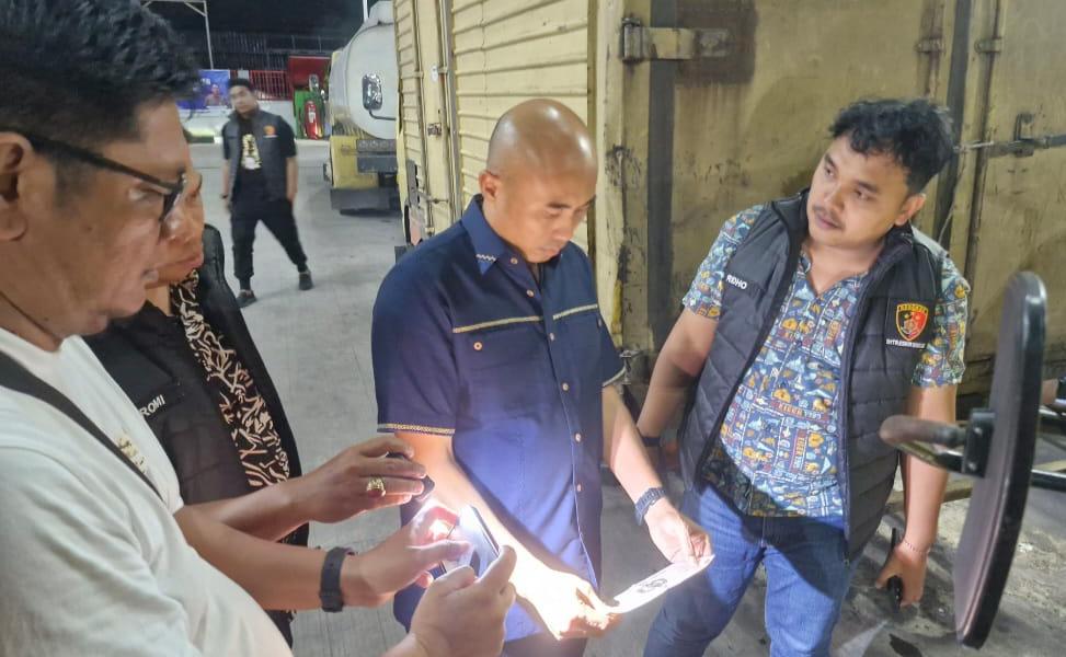 Sidak Sejumlah SPBU di Kota Padang, Polda Sumbar Ungkap Tangki Modifikasi Penimbun Solar