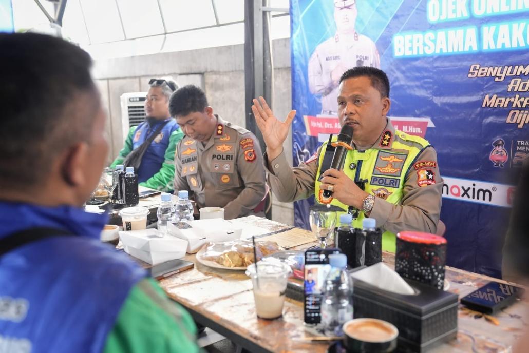 Tumbuhkan Kesadaran Lalu Lintas, Kakorlantas Polri Minta Jajaran Dirlantas Aktif Rangkul Komunitas Ojol