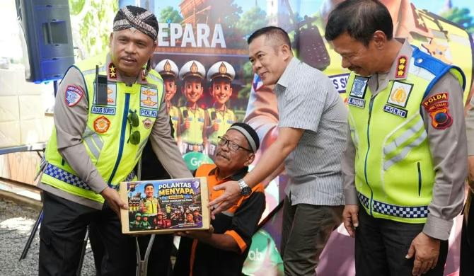 Polantas Menyapa di Jepara: Kakorlantas Polri Rangkul Pengemudi Ojol hingga Komunitas Difabel