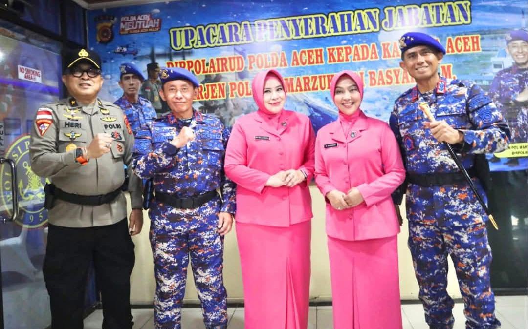 Purna Tugas, Brigjen Pol. Wahyu Prihatmaka Serahkan Tongkat Estafet Dirpolairud ke Kapolda Aceh