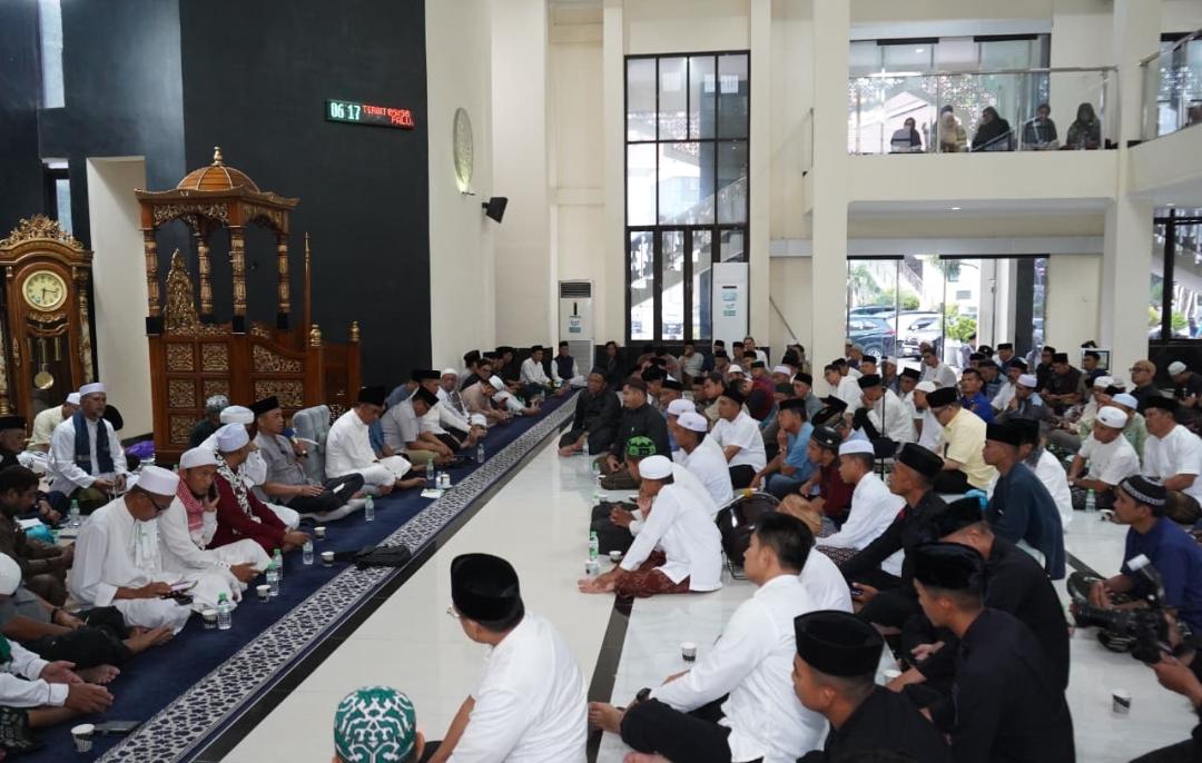Perdana Sapa Warga di Subuh Berkah, Kapolda Sulteng Ajak Warga Jaga Kamtibmas