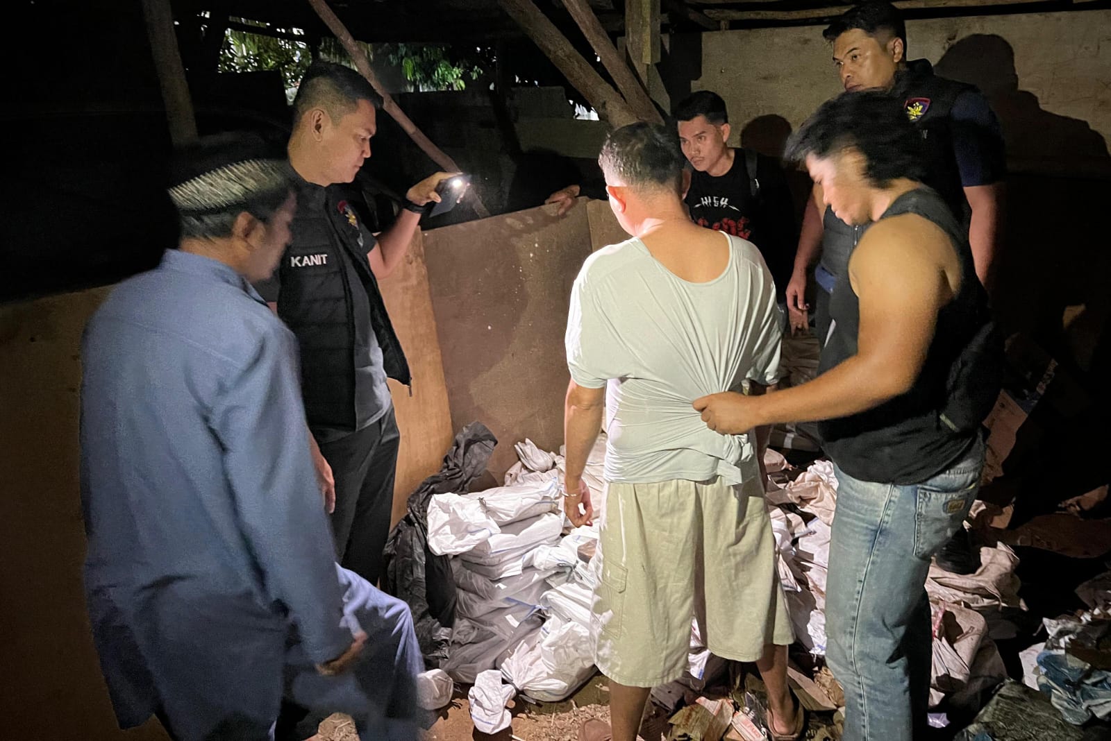 Polda Babel Gagalkan Penyelundupan 231 Keping Balok Timah Ilegal Ke Luar Bangka