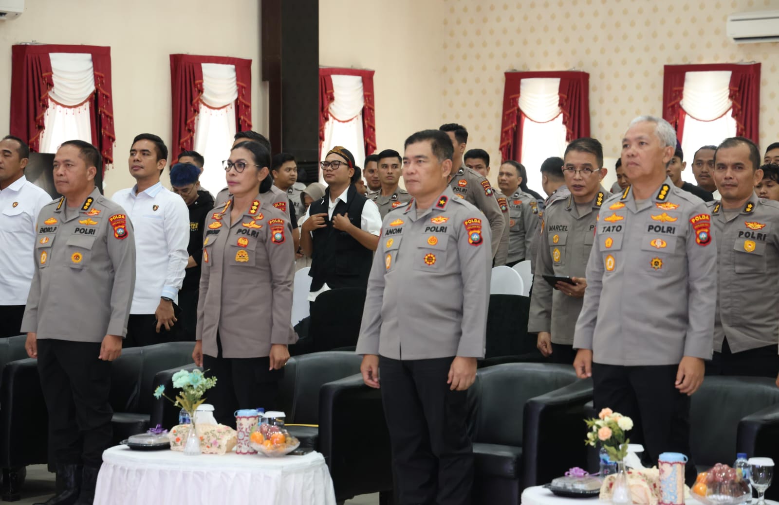 Wakapolda Kepri Resmi Buka Lomba Stand Up Comedy dalam Rangka Hari Bhayangkara ke-80 Tahun 2026