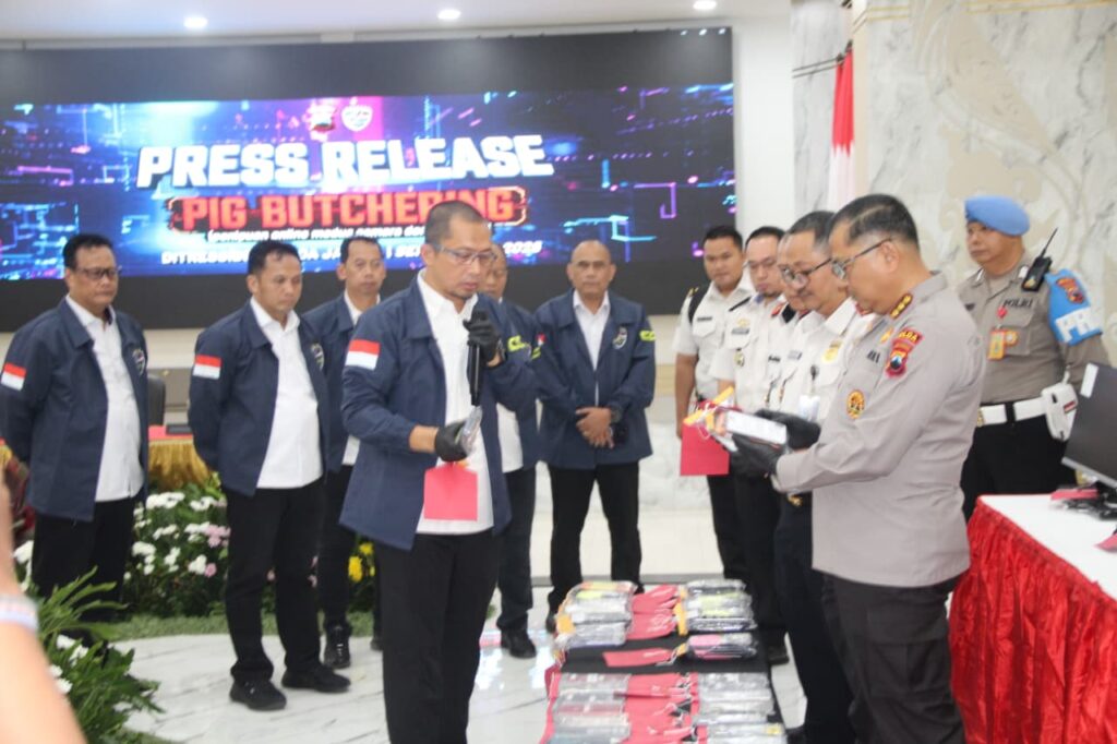 Polda Jateng Gandeng FBI Usut Kasus Pig Butchering Beromzet Miliaran Rupiah di Solo Raya, 39 Tersangka Diamankan!