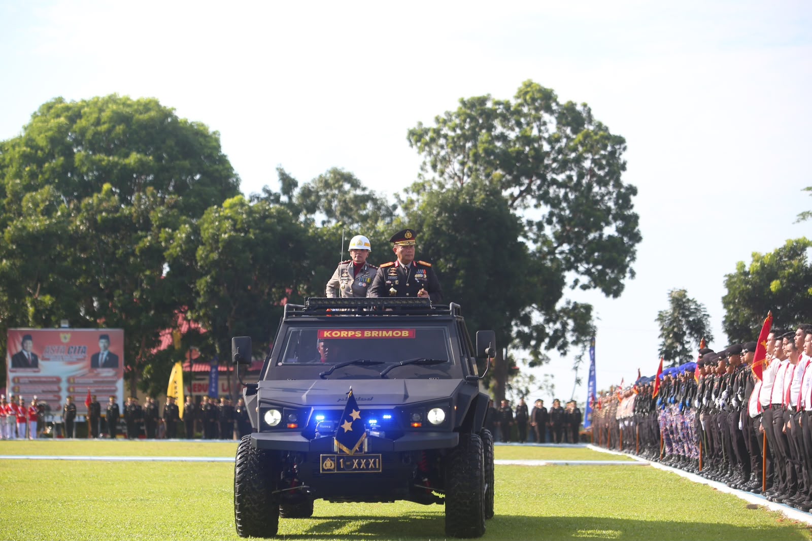Srikandi Bhayangkara Polda Kepri Ambil Peran Strategis Sebagai Petugas Upacara Hari Bhayangkara ke-80