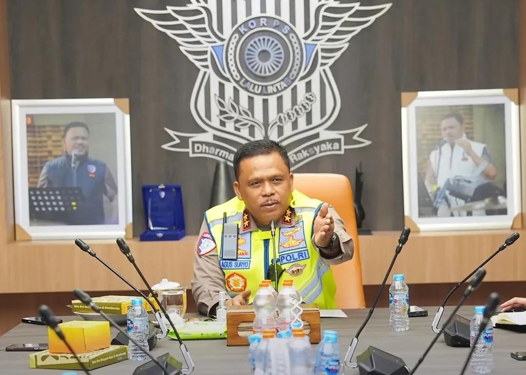 Pesan Mendalam Irjen Pol. Agus Suryonugroho Usai Sertijab Kakorlantas: Loyalitas Hingga Akhir Hayat!