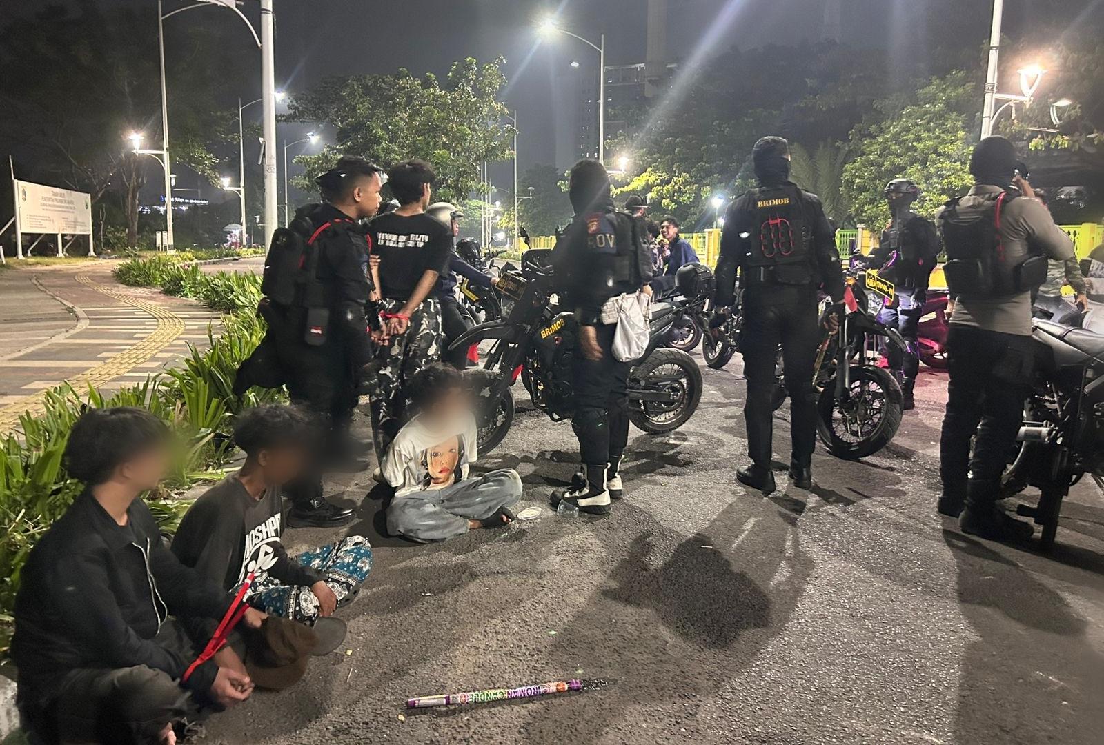 Respon Cepat Laporan Warga, Polisi Amankan Empat Terduga Pelaku Tawuran, Satu Buah Celurit Diamankan