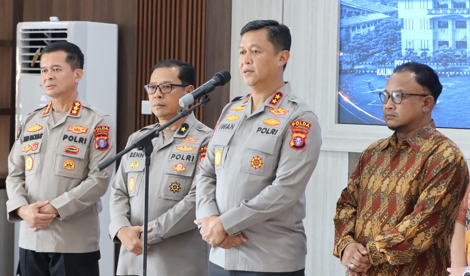 Kapolda Kalteng Ungkap Alasan Anggota Terjun ke Sungai di Tumbang Kalemei Demi Lindungi Warga Sipil