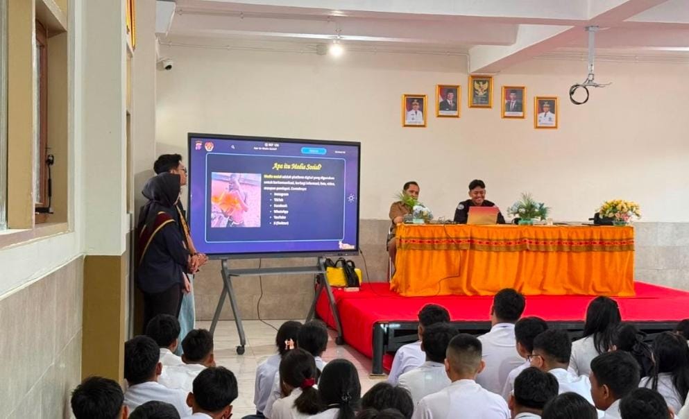 Bidhumas Polda Kalteng Bekali Siswa Baru Bijak Bermedia Sosial Saat MPLS