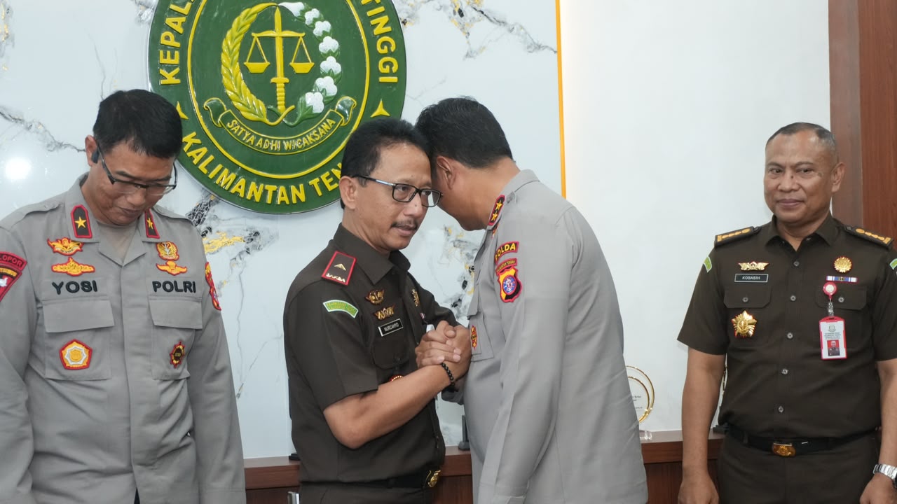 Kapolda Kalteng Silaturahmi ke Kejati, Perkuat Sinergi Jaga Kamtibmas Bumi Tambun Bungai