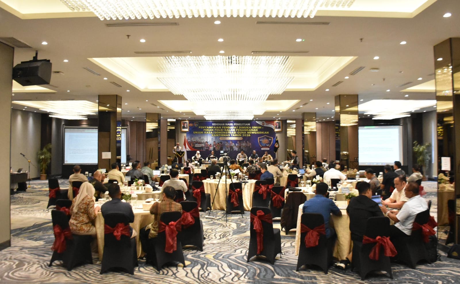 Tingkatkan Profesionalisme Personel, Puslitbang Polri Gelar Seminar Hasil Penelitian Unjuk Rasa