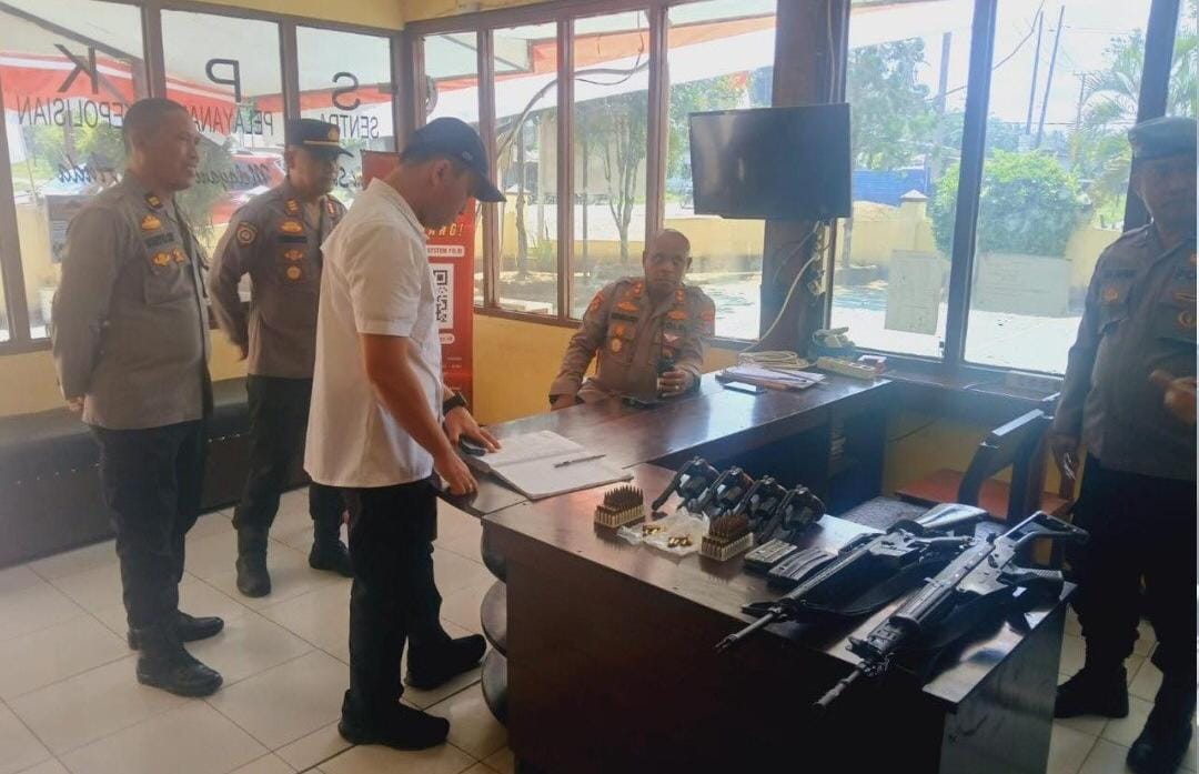 Pastikan Pelayanan Publik Optimal, Kabidpropam Polda PBD Pimpin Sidak di Polsek Salawati