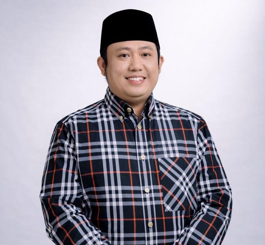 BANG JO: KETIKA KESUKSESAN TETAP PULANG KE TENGAH MASYARAKAT Pengusaha, Pembina Komunitas, dan Ruang Silaturahmi Bersama Generasi Muda Banyuwangi Selatan