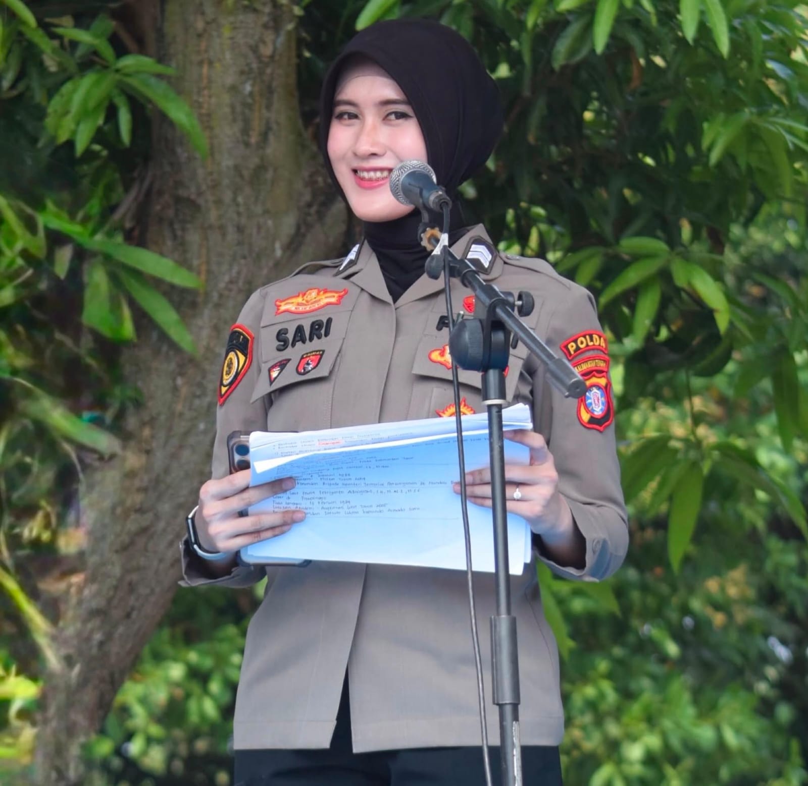 Personel Polda Kalteng Briptu Sari Julianti Jadi Pembawa Acara HUT ke-81 RI, Wakili Polwan Indonesia