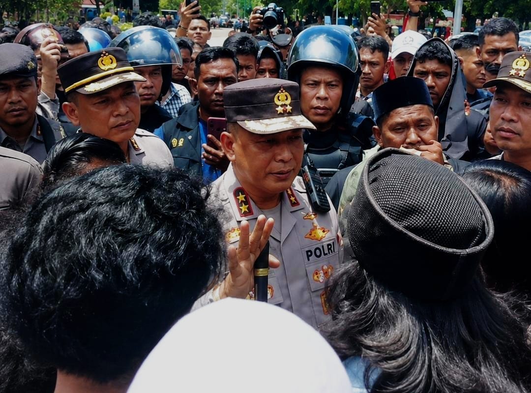 Peringatan Hari Damai Aceh ke-21 Sempat Memanas, Kapolda Turun Tangan Redam Massa