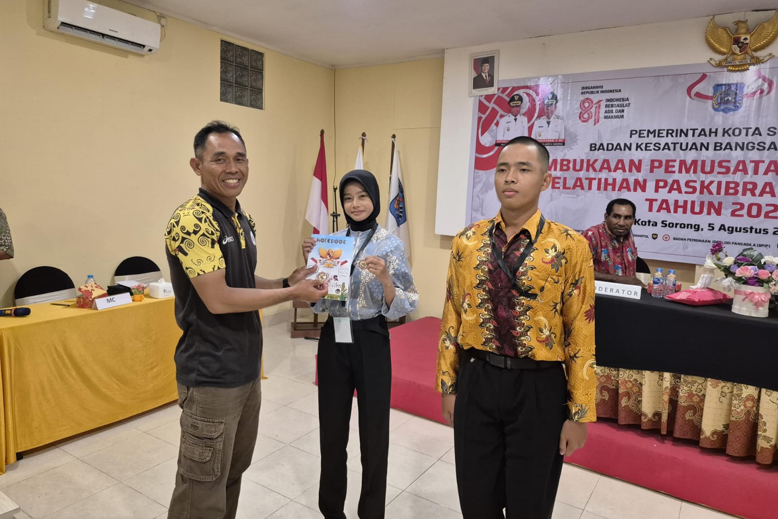 Satgaswil Papua Barat Densus 88 Bekali 65 Paskibra Kota Sorong dari Jerat Radikalisme dan Bahaya Gadget