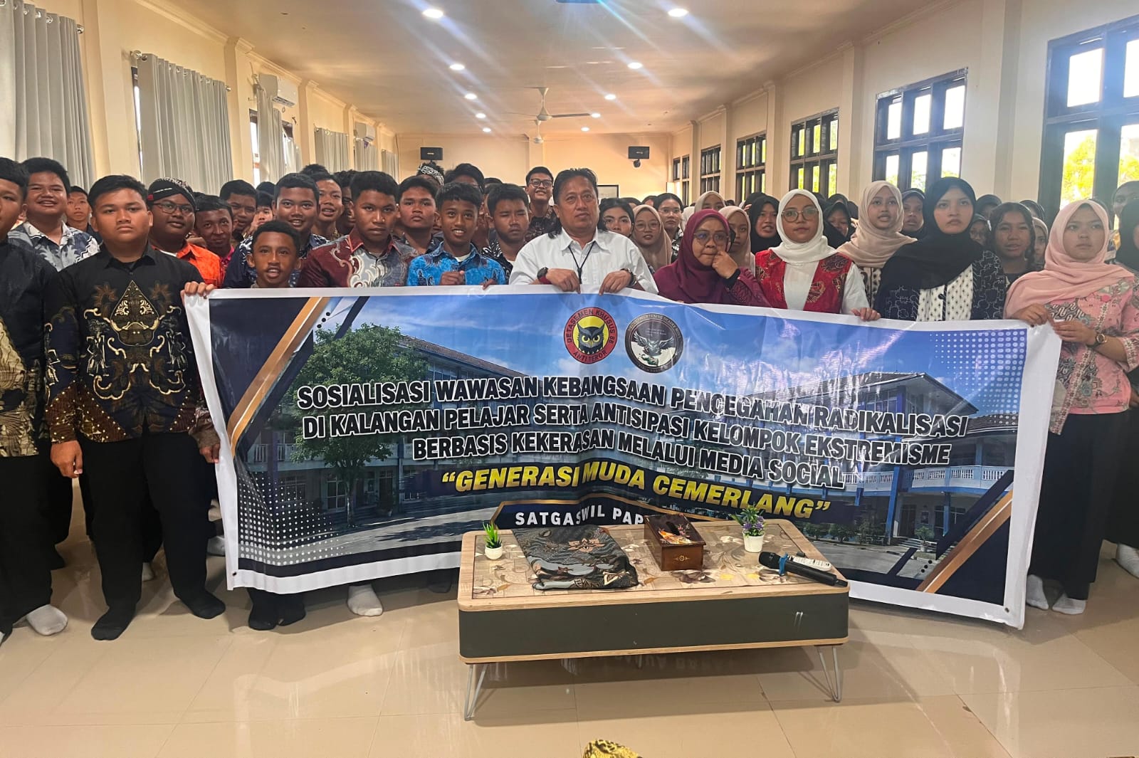 Sambut HUT RI ke-81, Satgaswil Densus 88 Papua Barat Edukasi Pelajar SMA Averos Sorong Tangkal Radikalisme Digital