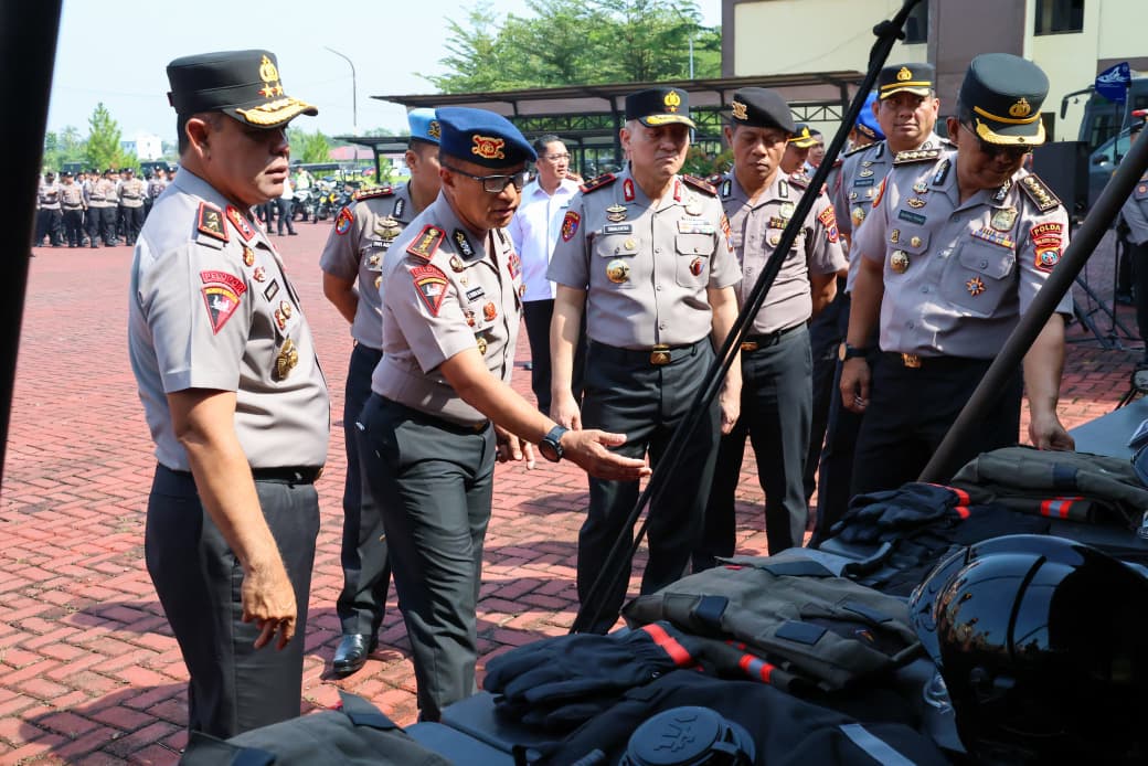 Kapolda Sumut Cek Kesiapsiagaan Personel, Kendaraan dan Peralatan Penanganan Karhutla