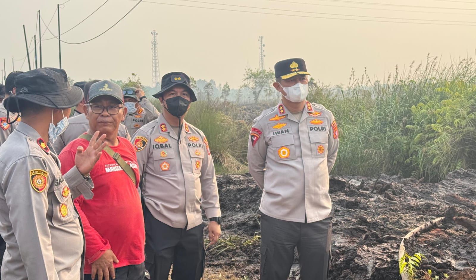 Tinjau Lokasi Karhutla di Tumbang Nusa, Kapolda Kalteng Apresiasi Kerja Keras Satgas