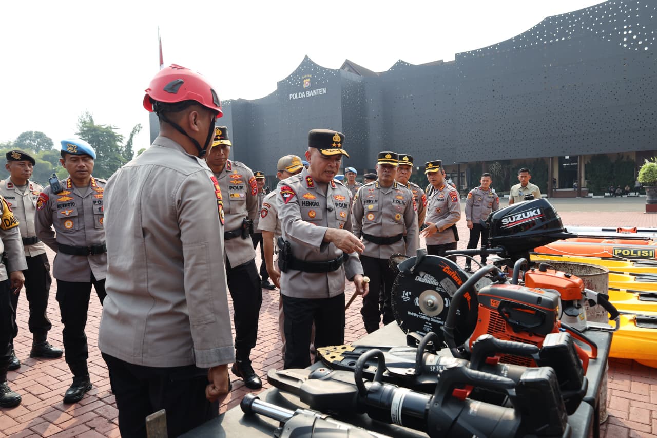 Kapolda Banten Cek Kesiapan Peralatan Ditsamapta Polda Banten