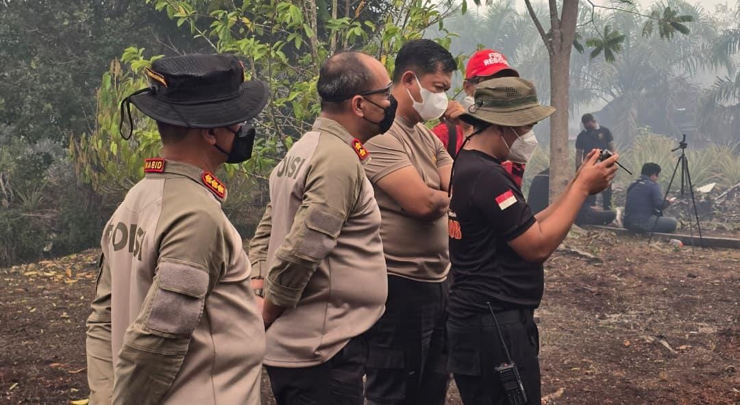 Polda Kalteng Bersama Satgas Intensifkan Penanganan Karhutla di Tjilik Riwut Km. 23