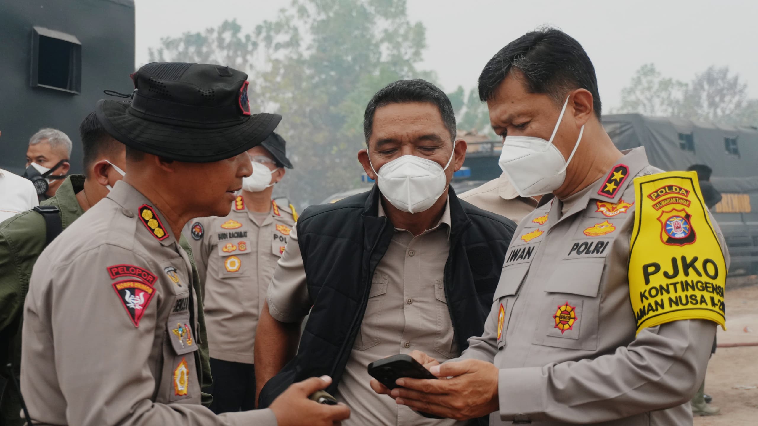 Polda Kalteng Gunakan X-Fire Aslog Mabes Polri untuk Padamkan Bara Karhutla di Lahan Gambut