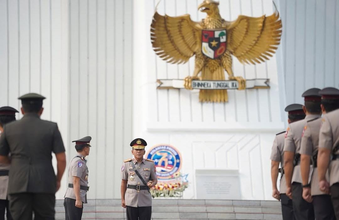 Kakorlantas Polri Pimpin Ziarah di TMP Kalibata Jelang HUT ke-71 Lalu Lintas, Kenang Jasa 4 Jenderal Purnawirawan Lalu Lintas