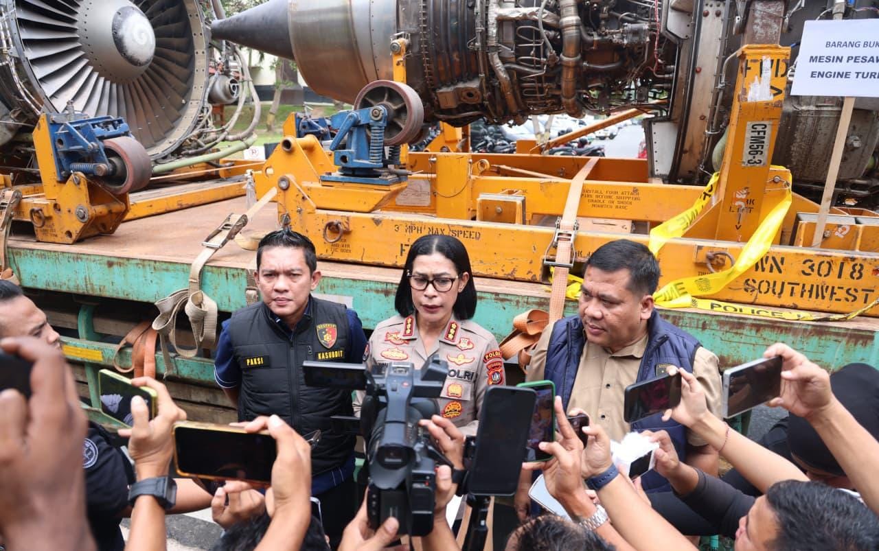 Polda Kepri Bongkar Impor Ilegal 3 Mesin Pesawat dari Singapura, Nilainya Diperkirakan Rp30 Miliar