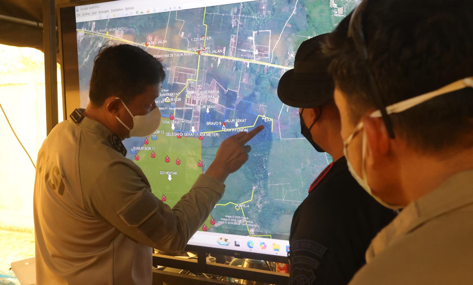 Sisir Titik Panas di Km.39, Kapolda Kalteng Perkuat Strategi Sekat Api Cegah Meluasnya Karhutla