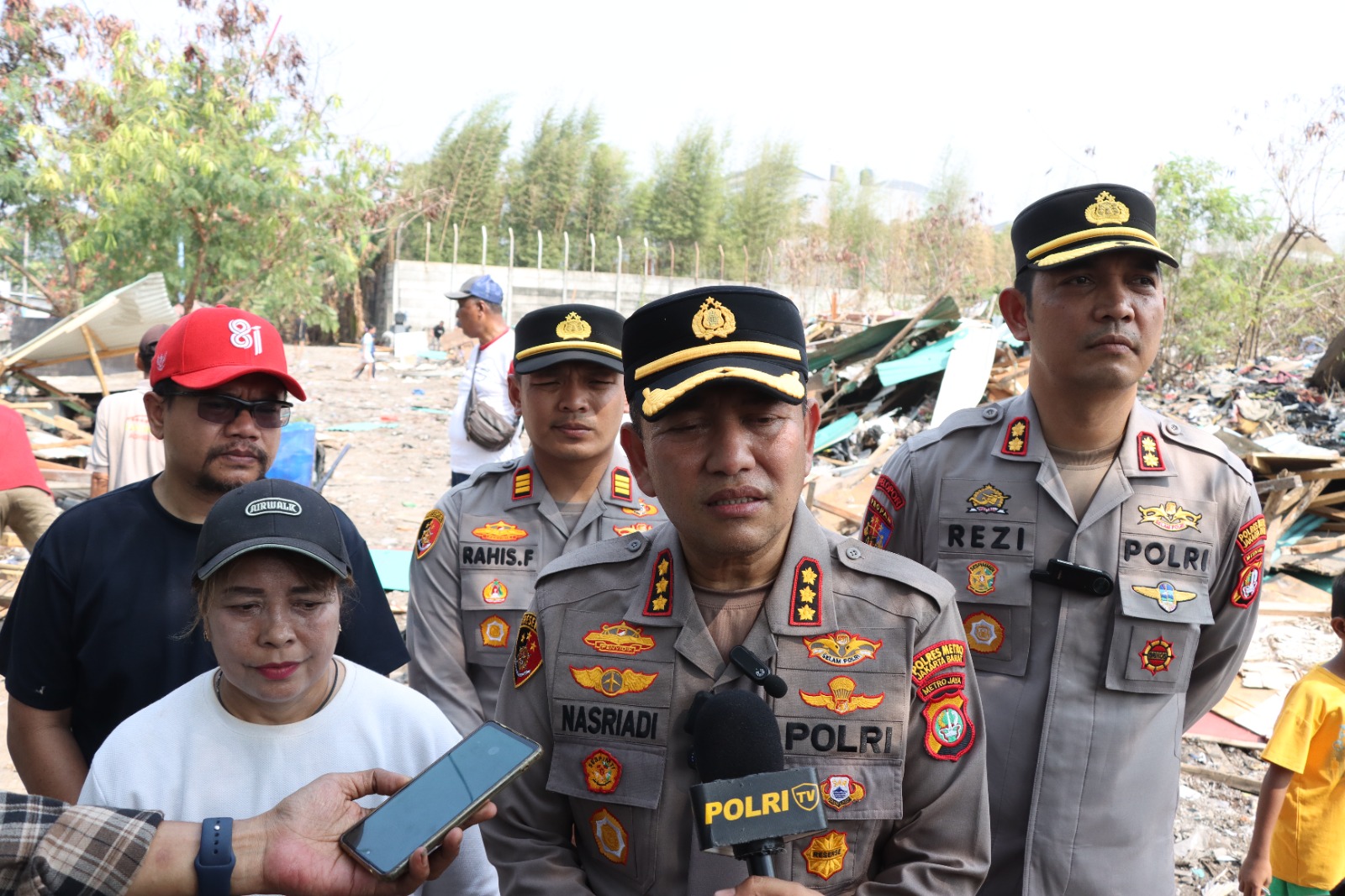 Kapolres Jakbar Kombes Pol Nasriadi Pimpin Penertiban Kampung Ambon, 30 Lapak Diduga Sarang Penyalahgunaan Narkoba Dibongkar