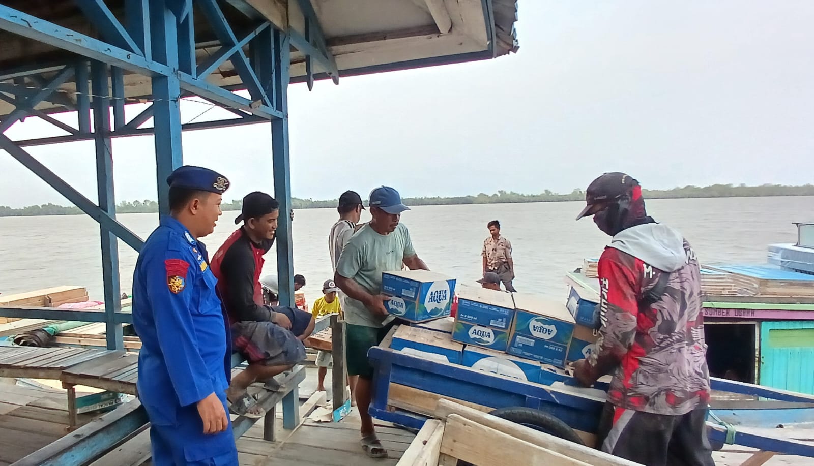 Antisipasi Kamtibmas Personel Ditpolairud Laksanakan Sambang Kepada Masyarakat Pegatan Hulu