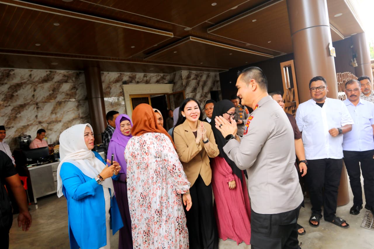 Temui Majelis Taklim Halimah, Kapolda Sumut Ajak Masyarakat Bersinergi Jaga Kamtibmas