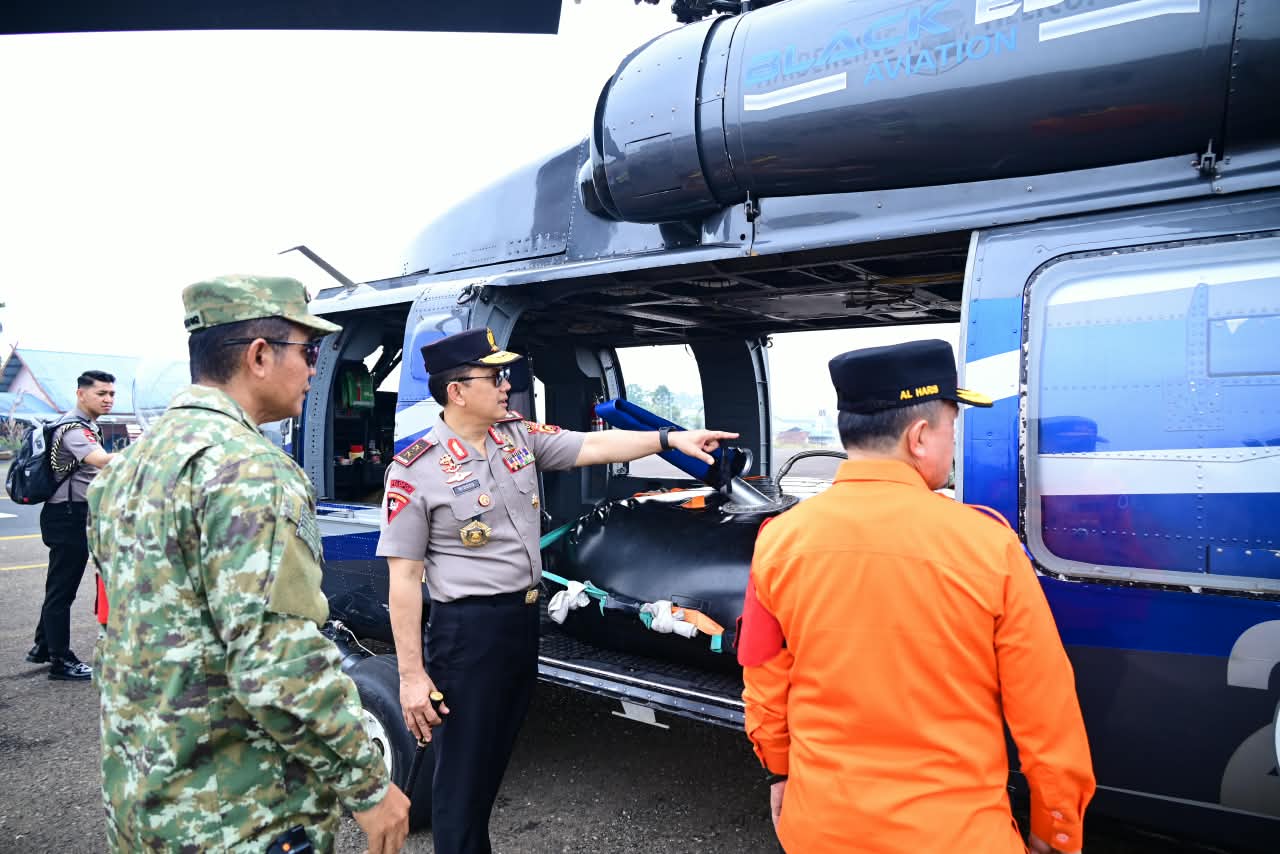 Kapolda Jambi Dampingi Gubernur Lepas 90 Personel Satgas Darat Karhutla ke Taman Nasional Berbak