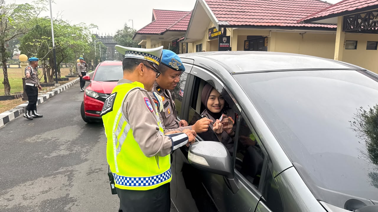 OPERASI PATUH TELABANG 2026, KELENGKAPAN BERKENDARA PERSONEL POLDA KALTENG JUGA DIPERIKSA