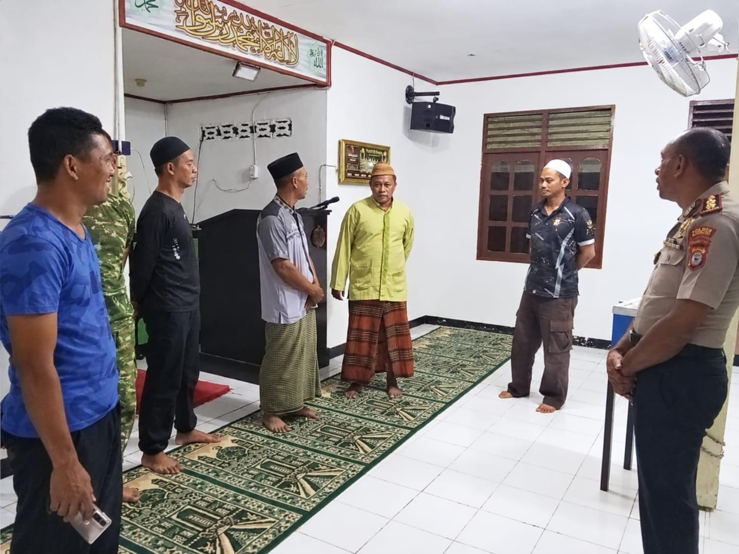 Kapolres Sorong AKBP Jems Oktovianus Tegai Hadir Lewat Program Subuh Keliling di Masjid Al-Furqan Makbon